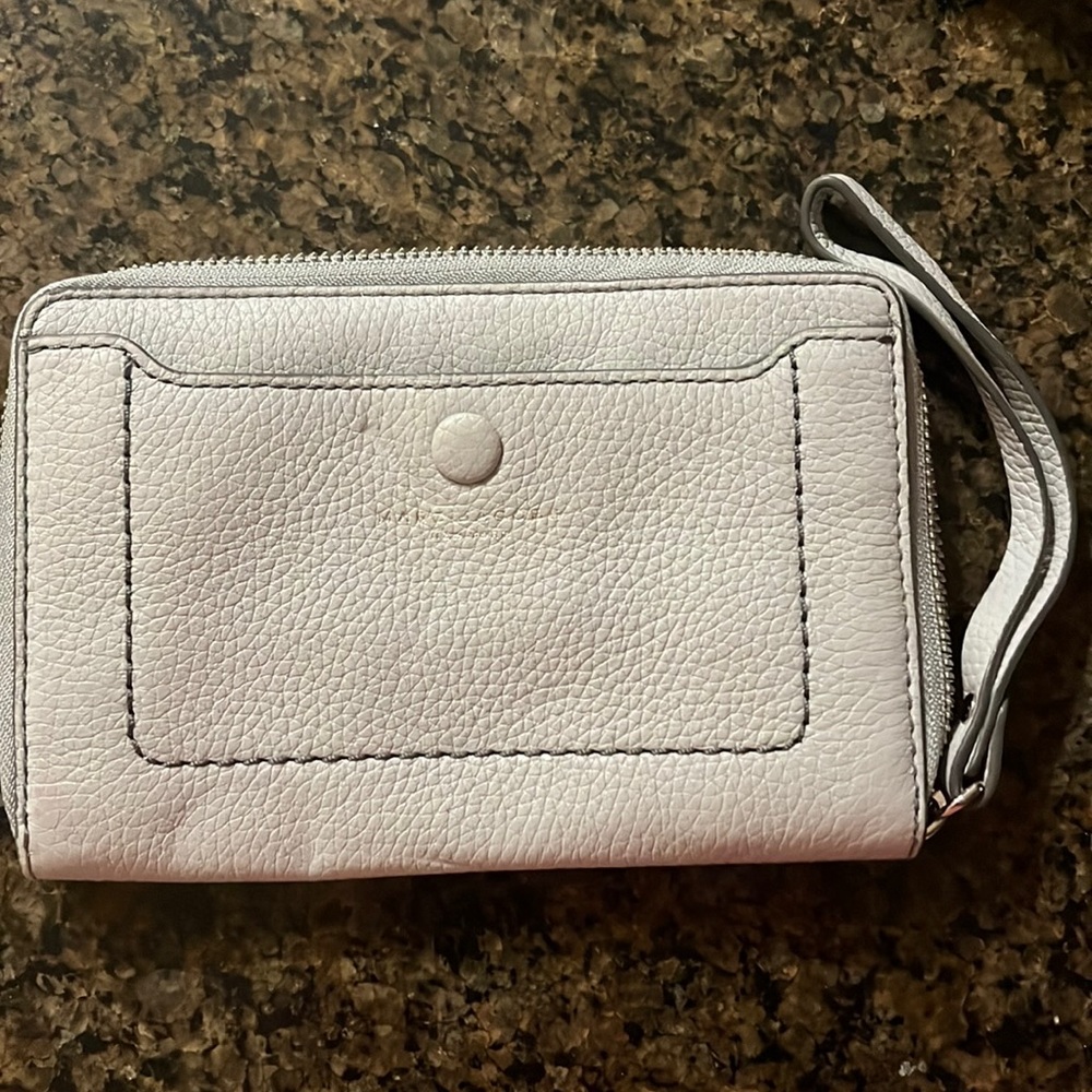 Marc Jacobs wristlet wallet